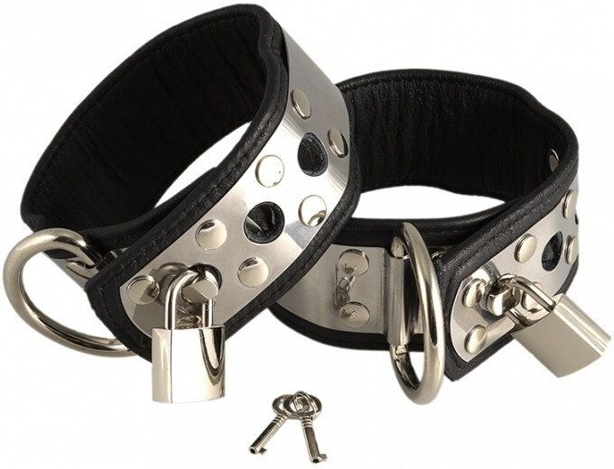 Rimba Menottes chevilles avec métalliques et cadenas