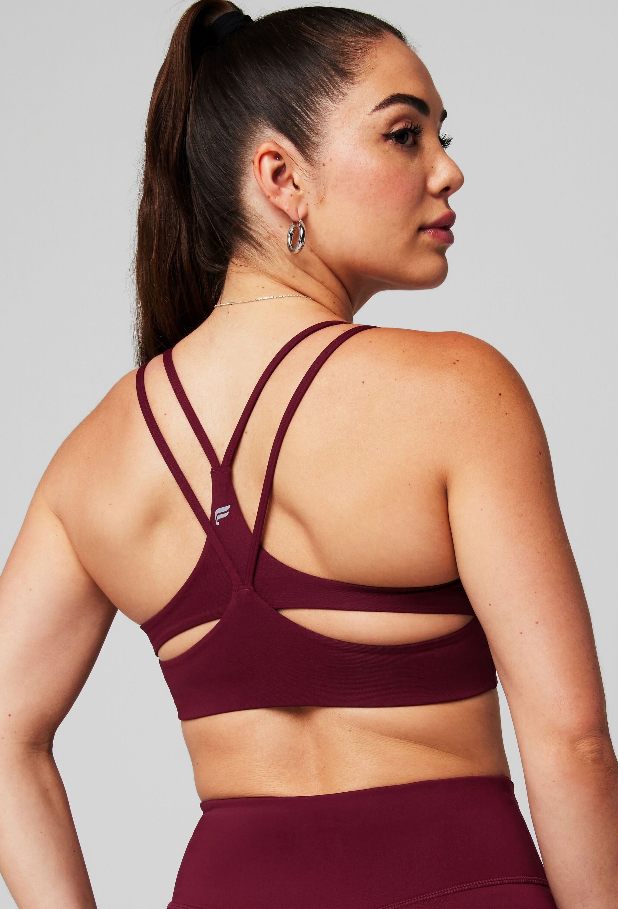Sport-BH FABLETICS "Fabletics BRA PRINCIPAL LOW IMPACT SPORTS BRA", Damen, Gr. M, N-Gr, rot (merlot), Sportlich, BHs Sport-BH, mit trägerlosem Racerback und Schlüssellöchern