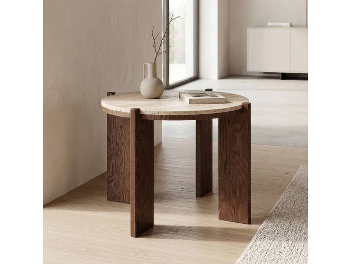 Couchtisch Farbe: Tabacco Massivholz Eichenholz geölt Travertinsteinplatte 66 x 66 x 47 cm stabile Beine Minimalistisch