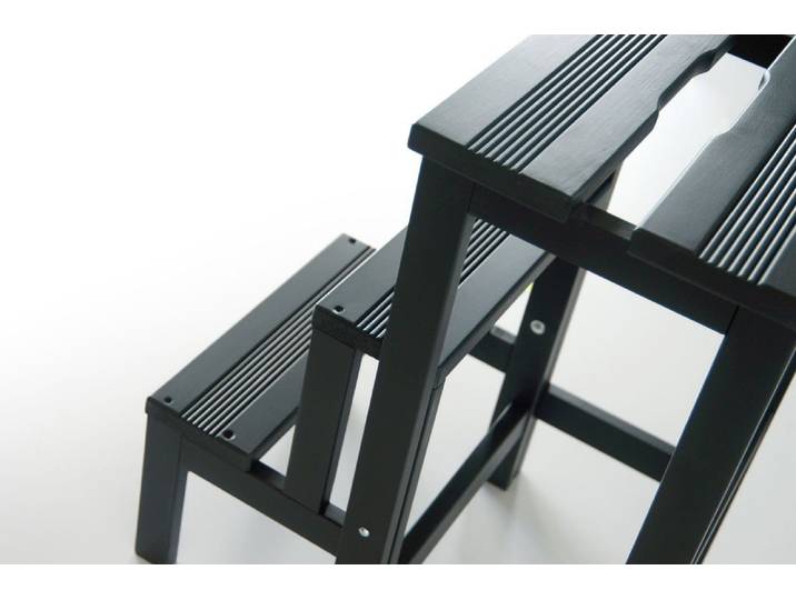 Radius Tritthocker Hockerleiter aus massiver Buche