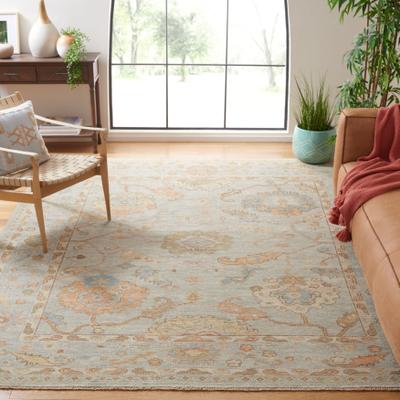 SAFAVIEH Couture Hand-Knotted Izmir Hortencia Traditional Wool Rug