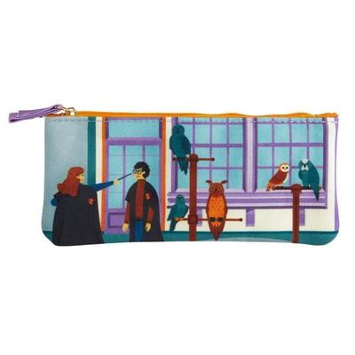Harry Potter: Exploring Diagon Alley Pencil Pouch, Taschenbuch von , Simon & Schuster N.Y., 978-1-64722-336-6