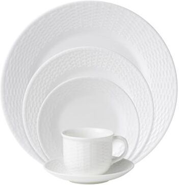 Wedgwood Nantucket Basket 5-piece Fine Bone China Place Setting