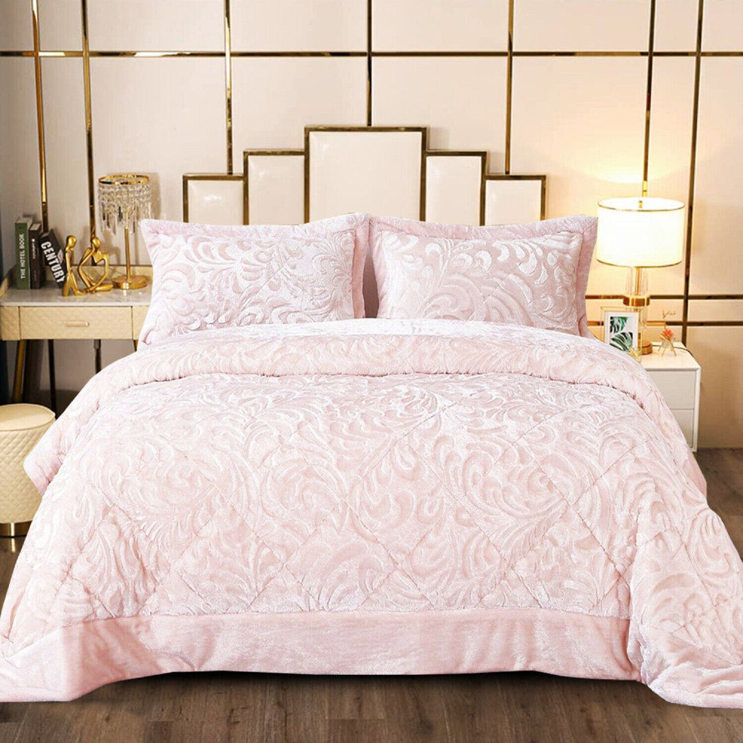 Mercer41 Wakeland Luxury Bedspread Pink Supper King