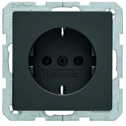 Berker Q.1/Q.3/Q.7 Schuko Steckdose, schwarz samt - 47436085