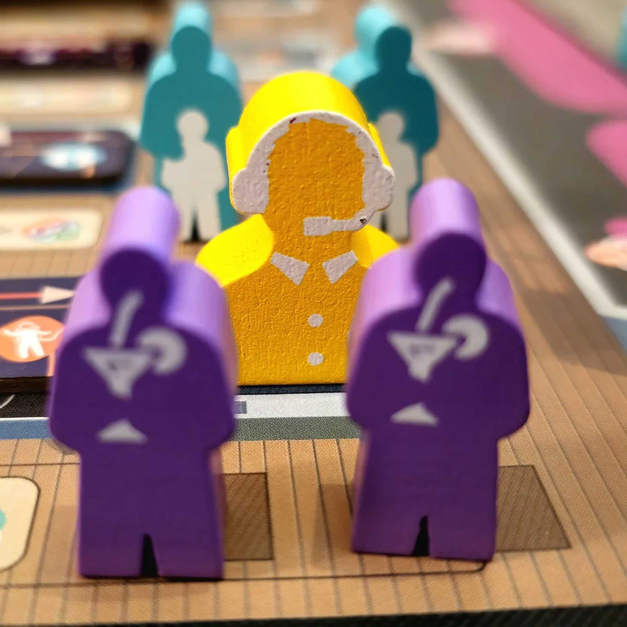Galactic Cruise, Medium-Heavy Worker Placement Board Game from Dranda Games, Space-Tourism and Luxury-Cruise Theme, for 1-4 Players