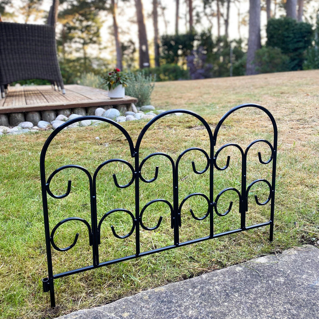 Selections Lawn Edging 41 cm H x 45 cm W Lawn Edging Fencing with 20 Panel(s) Included Black 45cm W X 41cm H X 1cm D