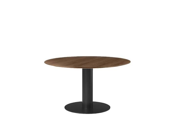 GUBI Gubi 2.0 Esstisch American walnut, ø130, schwarzes Gestell