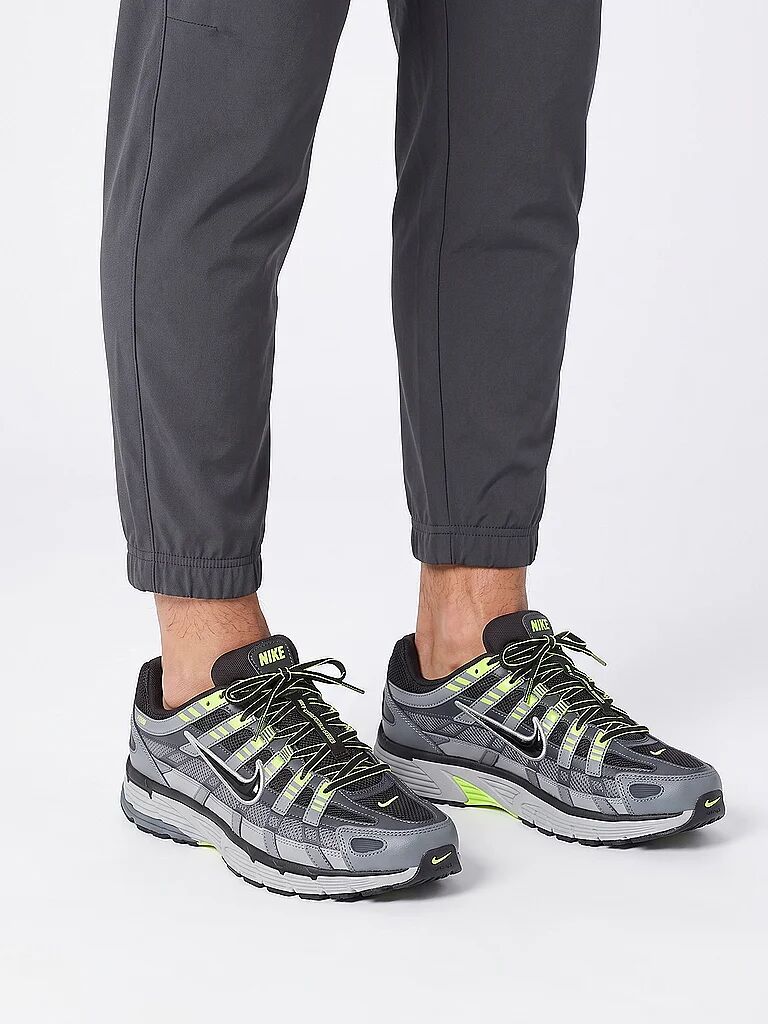 Nike Herren Sneaker P-6000 grau   41 M