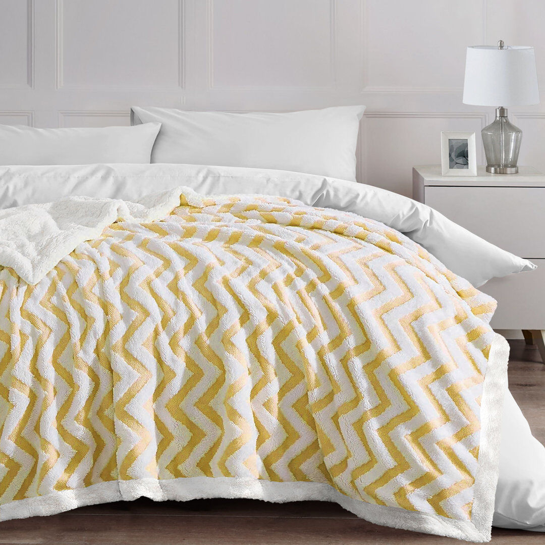 Latitude Run Aayanah Chunky Sherpa Backed Jacquard Chevron Throw Blanket Ochre W150 x L200cm