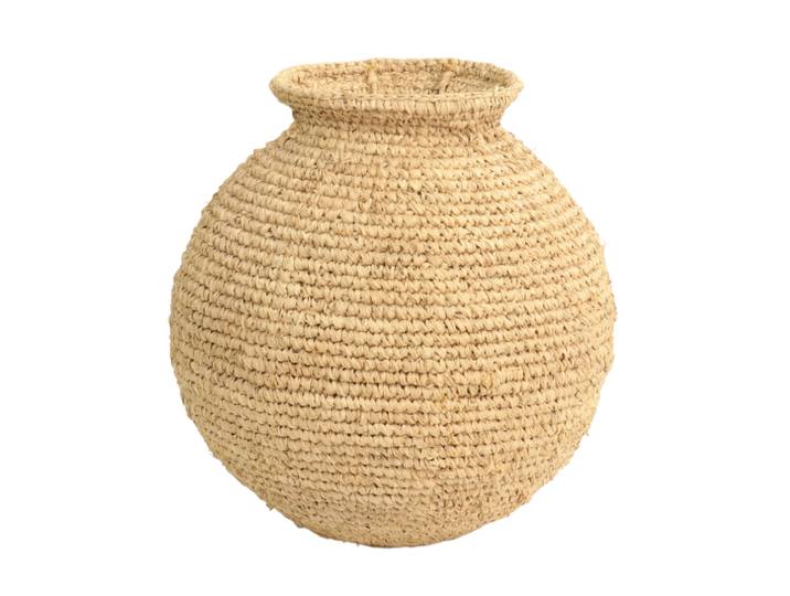 Vase en jacinthe d’eau tressée