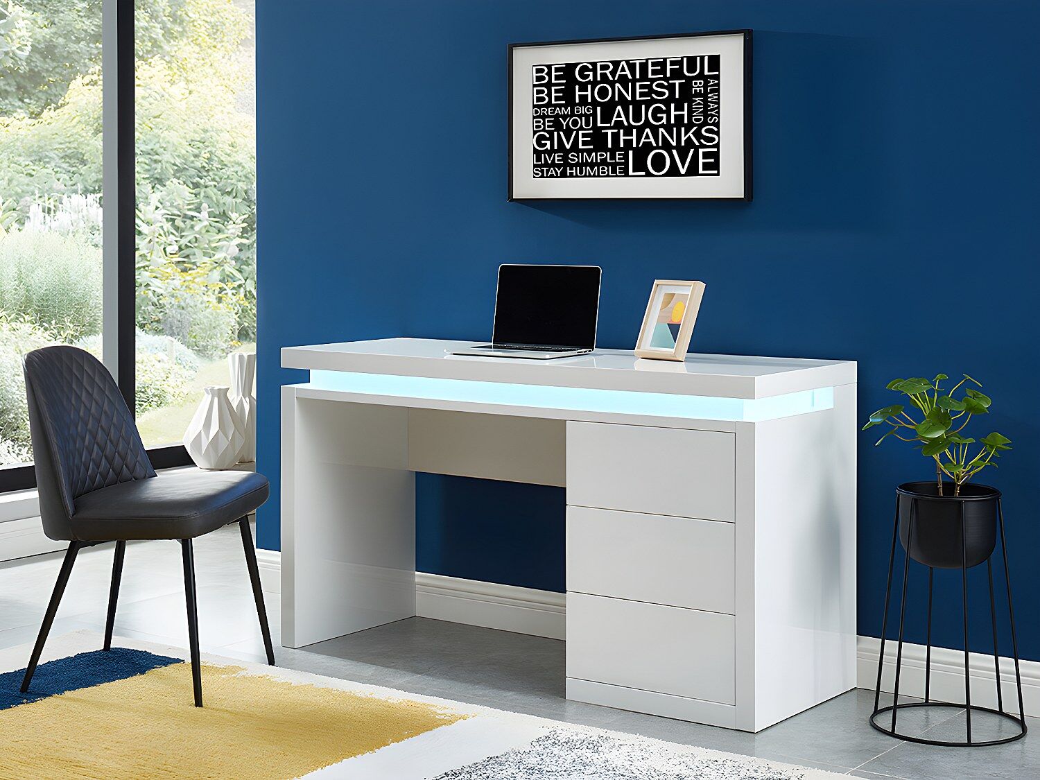 Vente-unique Bureau EMERSON - 3 lades - Wit gelakt MDF - Met ledlampjes