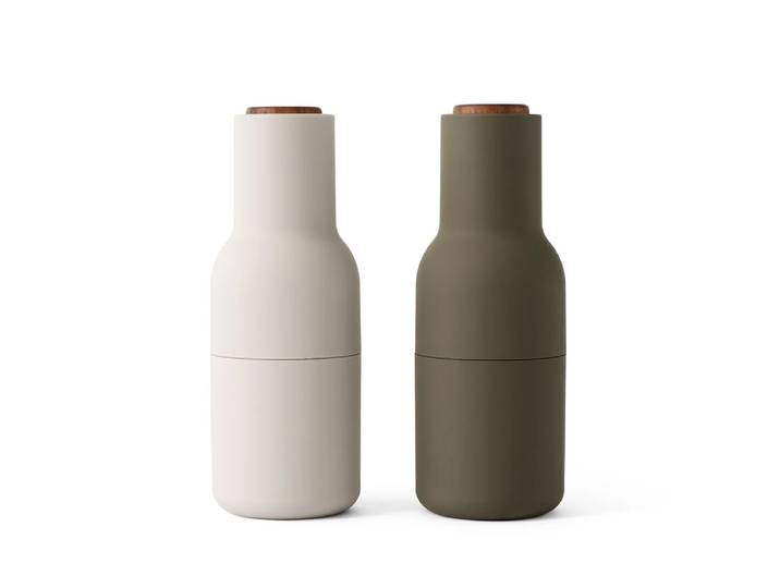 Audo - Bottle Grinder Salz- und Pfeffermühlen Set, hunting green / beige (Holzdeckel Walnuss)