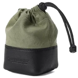 ARTISAN & ARTIST ACAM LPL120 Leather Lens Pouch S-Size Kaki (Angebot)