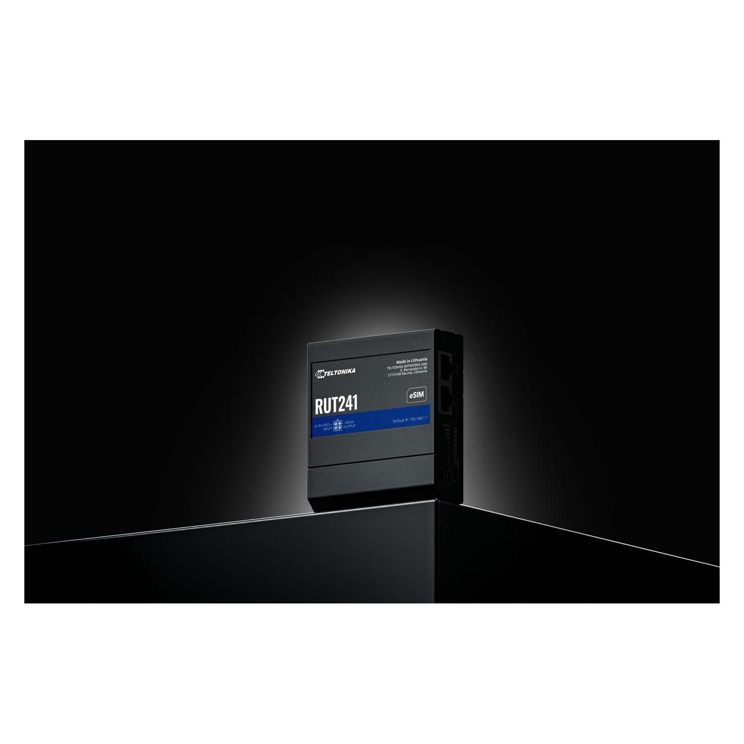 Panorama Antennas RUT241 (EU) 4G LTE ROUTER (4G) (TEL-PAN-4G-BUNDLE)