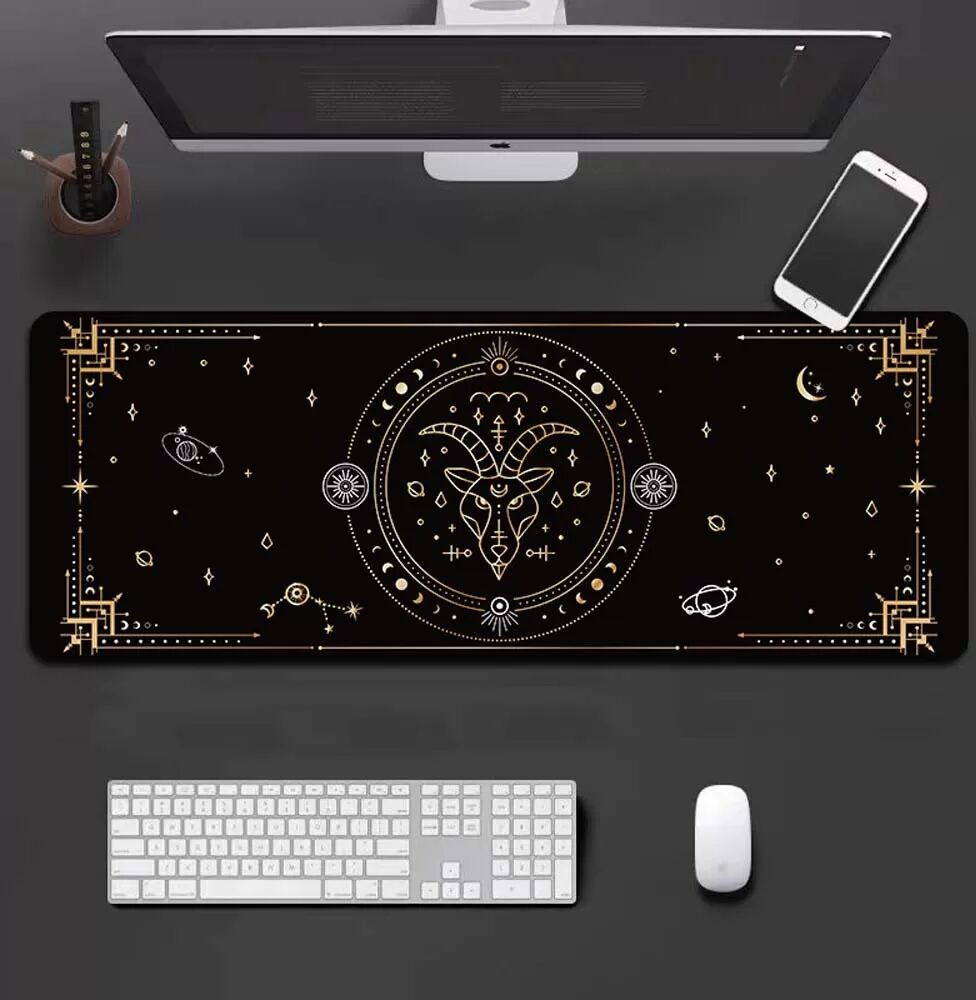 INF Zwölf Sternzeichen Gaming Mauspad - Steinbock Design, 90x40cm, Rutschfest & Leicht zu Reinigen