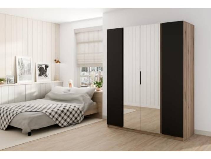 AX Living Nehir Schrank 200 cm Eiche Evoke/Schwarz, 2 Spiegel mittig 2 Spiegel mittig; 2 glatte Türen – alles gut verstaut.