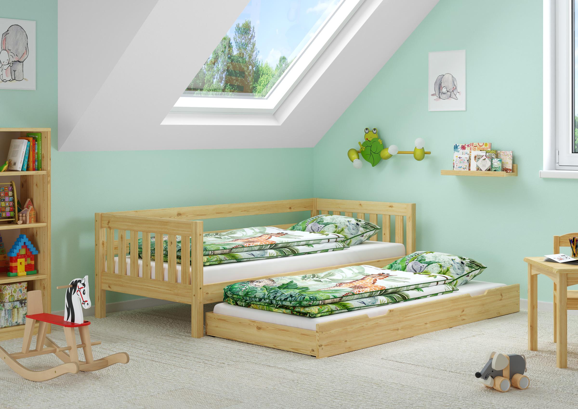 Gemütliches Kinderbett mit dreiseitiger Sicherung 90x200 cm Kiefer V-60.29-09Rollrost. Matratze und Gästebettkasten inkl.