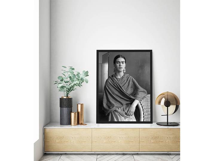 Bild Frida Kahlo II Rahmen: Massivholz Buche, lackiert Abdeckung: Plexiglas Schwarz 73 x 93cm