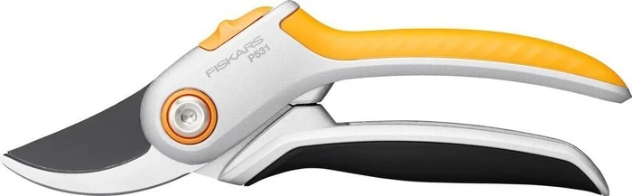 Fiskars Plus Bypass Pruner (P531)