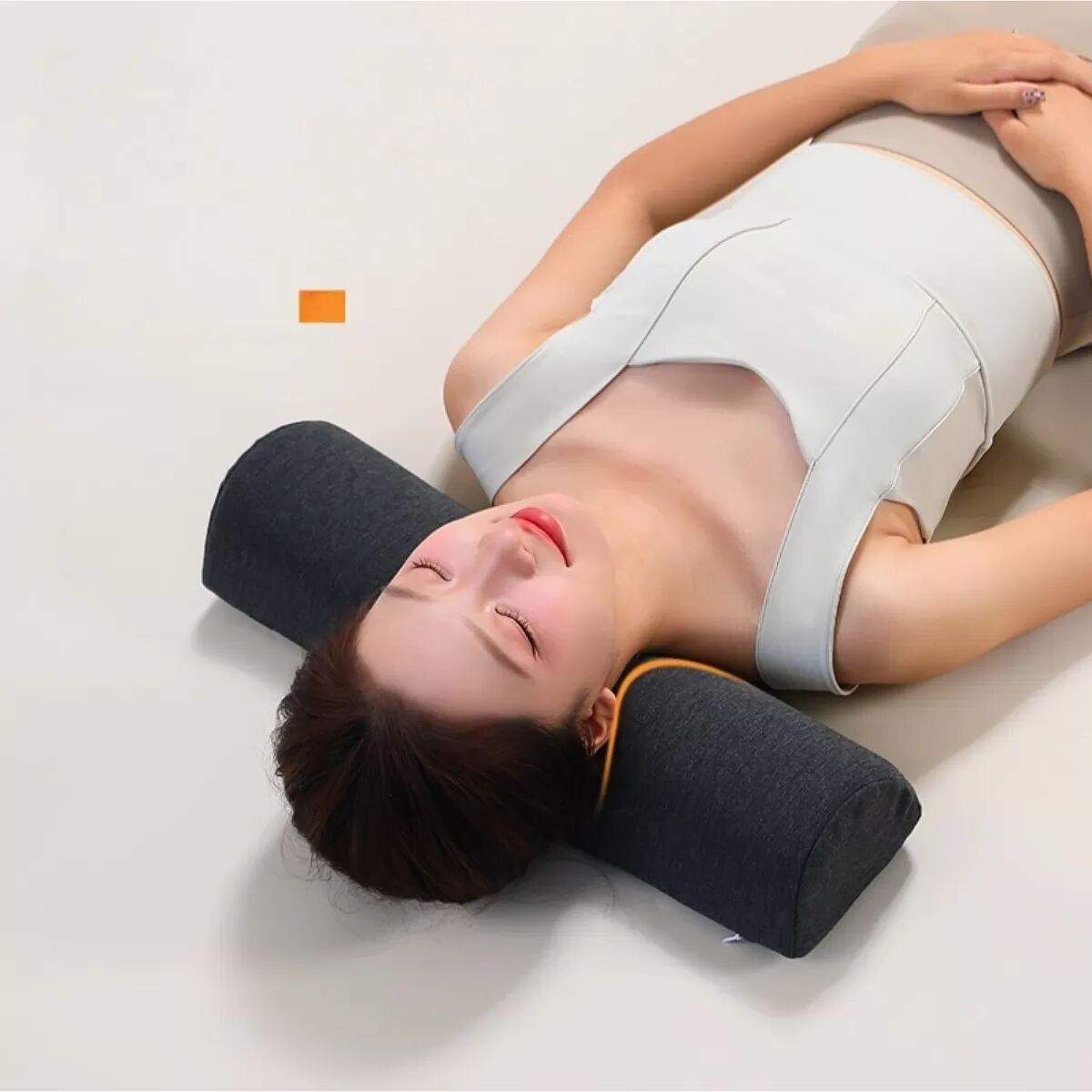 INF Memory-Foam Zervikalkissen - Polyester-Baumwollbezug, ergonomisches Nackenstützkissen zum Schlafen