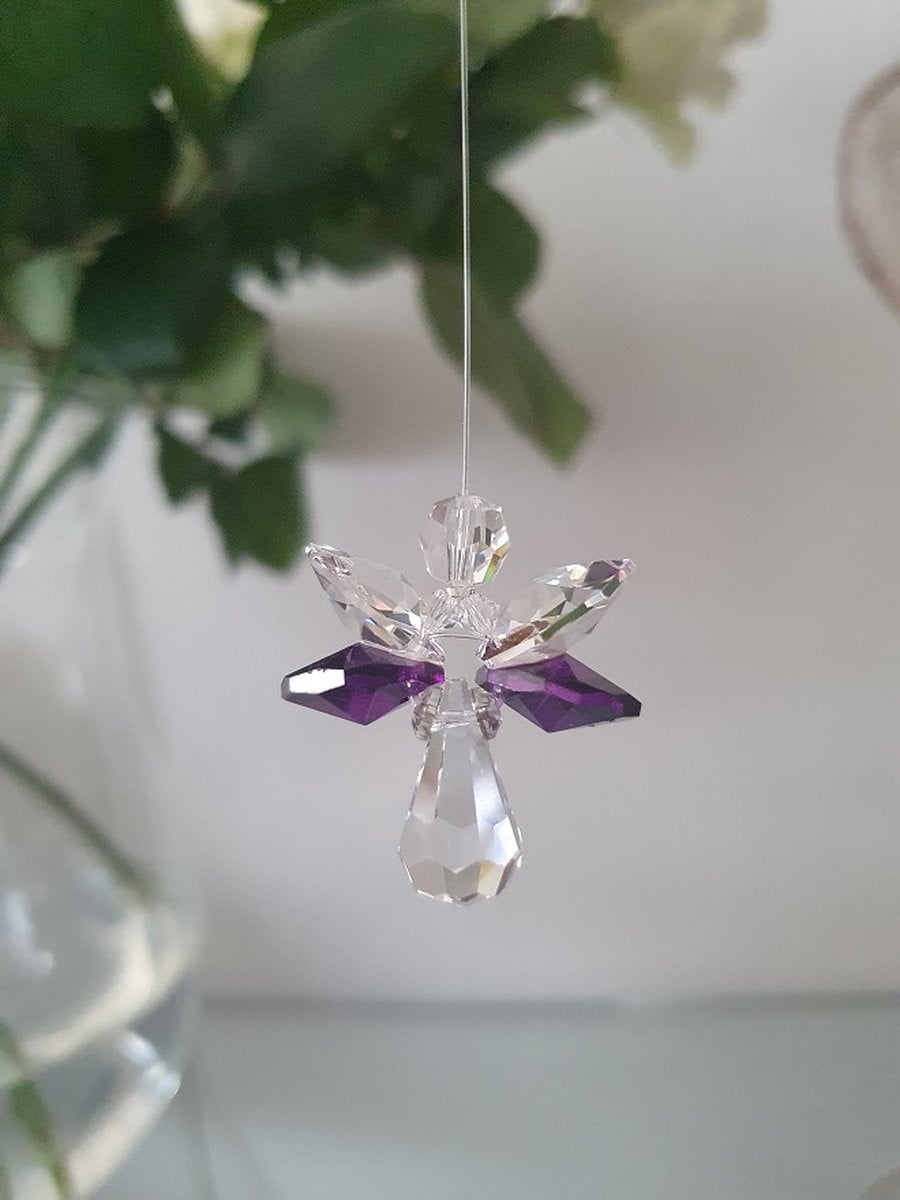 Paarse Geluksengel Raamhanger met Swarovski Kristallen Suncatcher