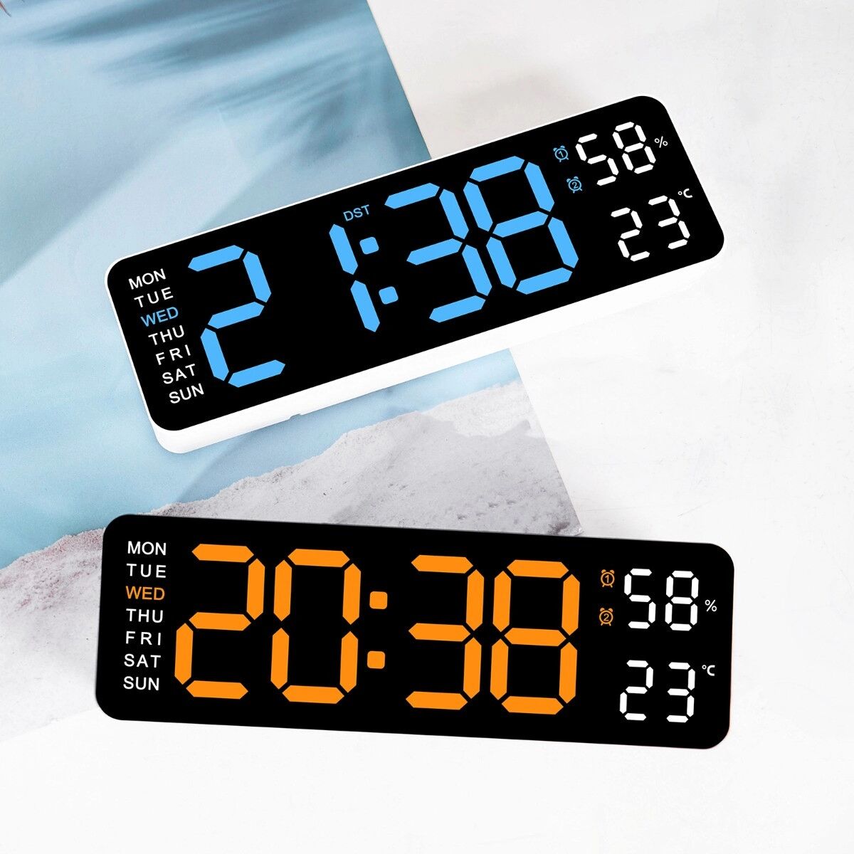 INF Rechteckige digitale Weckeruhr mit großen Ziffern, Temperaturanzeige, lautlosem Uhrwerk und anpassbarem Alarm Schwarz Orange