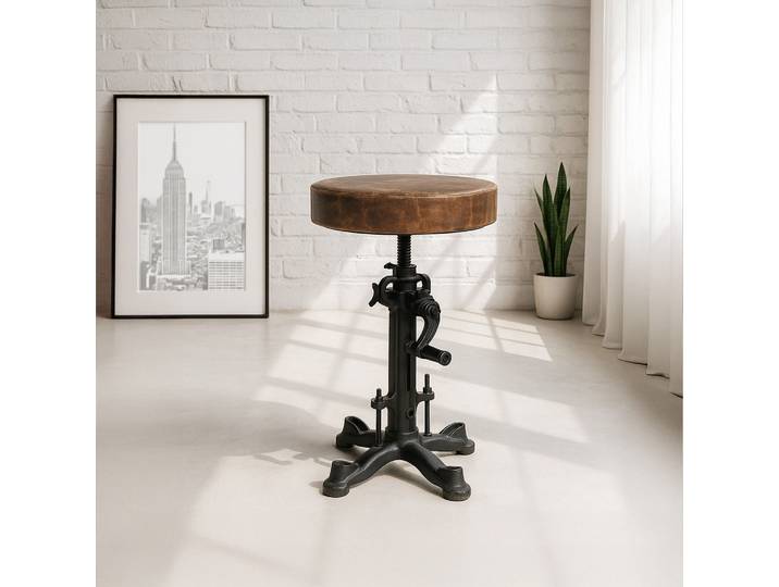 Tabouret industriel réhaussable à manivelle avec assise en cuir