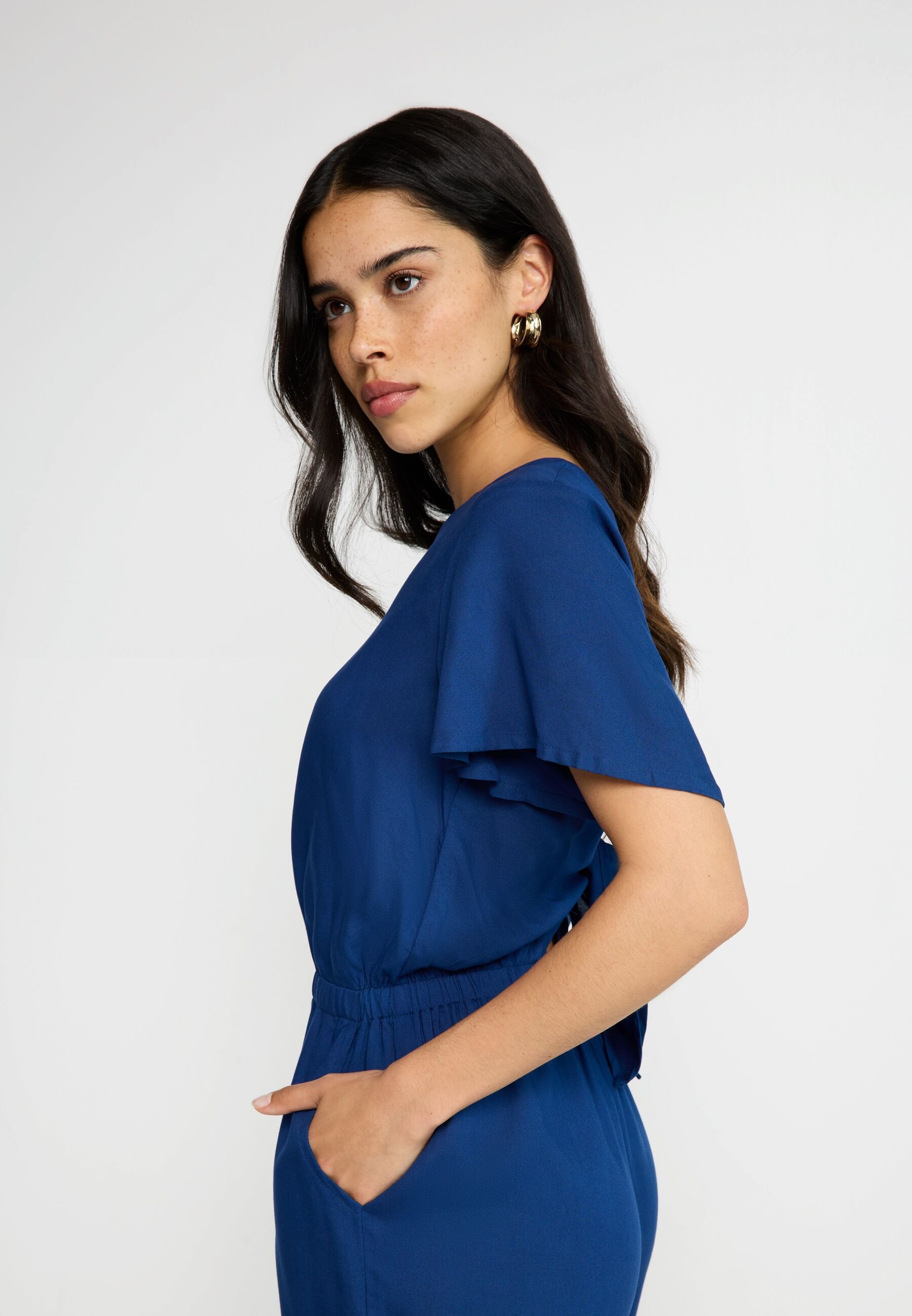 Kurzoverall LSCN BY LASCANA, Damen, Gr. 46, N-Gr, blau, Web, Obermaterial: 100% Viskose, unifarben, figurumspielend kurz, Rundhals, Overalls Kurzoverall