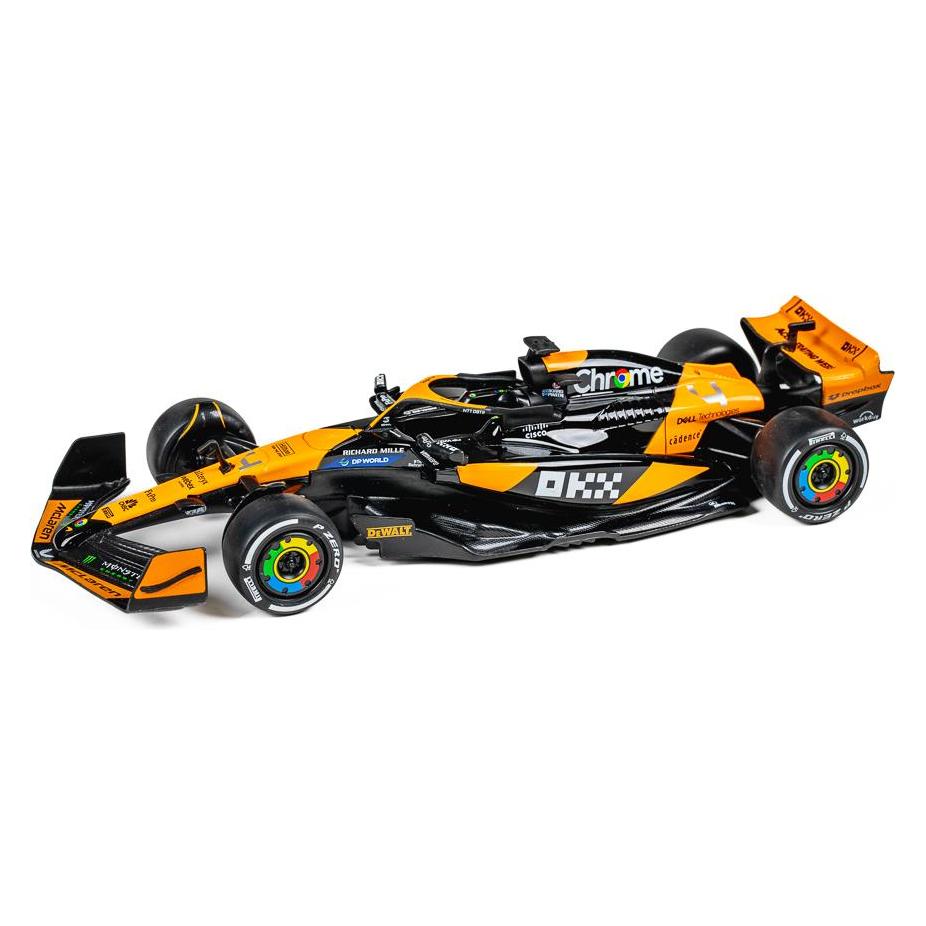 Toymax MCLaren F1 1:24 die-cast (471382)
