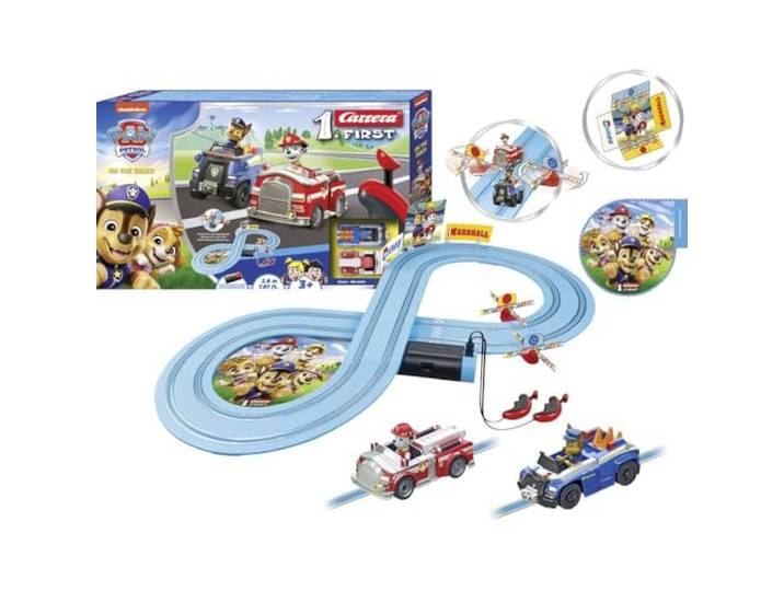 Carrera First PAW Patrol, On the Track – Spielbahn mit Chase & Marshall, kindgerechte Handregler, 2,4 Meter Strecke & interaktive Elemente – Für kleinen Rennspaß und Abenteuer