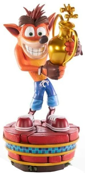 First 4 Figures F4F Crash Team Racing Nitro-Fueled Statue-Crash (Winner) 52CM (Diversen) Nieuw