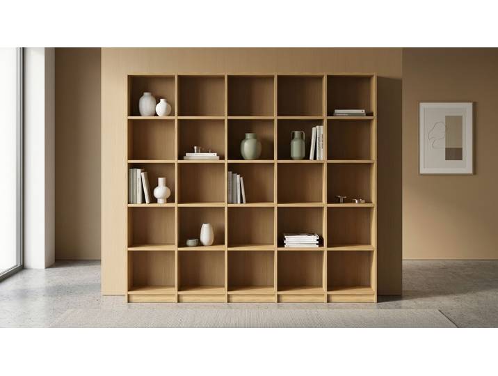 Großes Bücherregal aus Kernbuche Kernbuche Klarlack