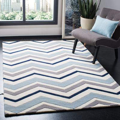 SAFAVIEH Handmade Chatham Arlene Modern Wool Rug