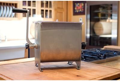 Weston 20-pound Stainless Steel Manual Meat Mixer