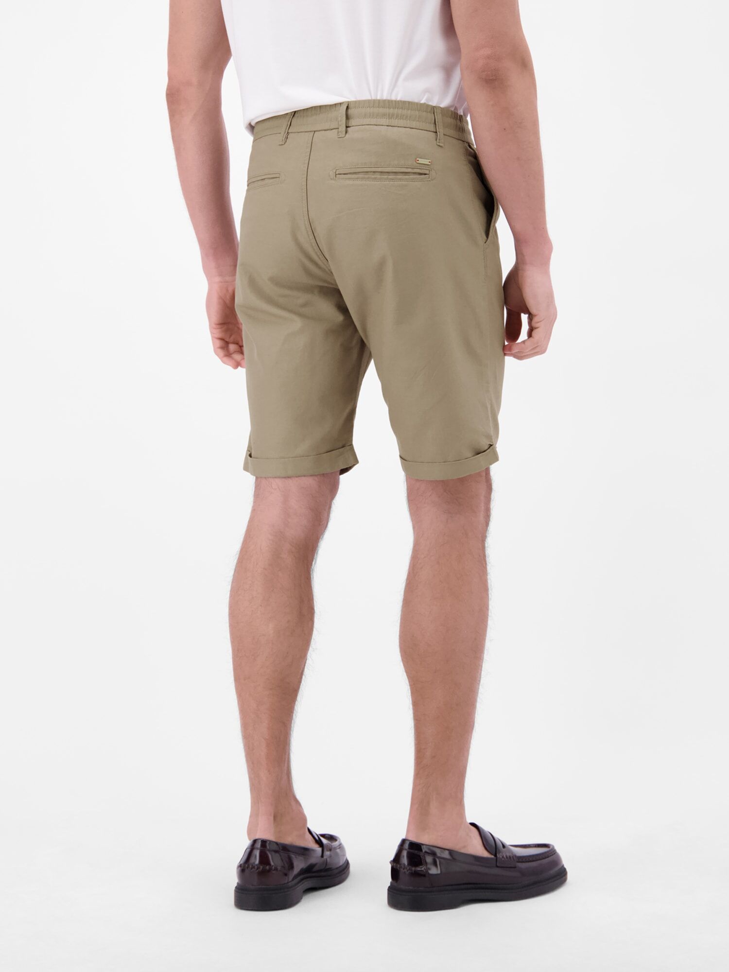 Chinoshorts LERROS "Chino-Shorts aus Baumwoll-Leinen-Mischgewebe", Herren, Gr. 38, beige (medium kitt), 80% Baumwolle, 20% Leinen, Hosen Chinoshorts, Chino Hose Herren kurz, Tunnelzugbund und Gürtelschlaufen, 4 Taschen medium kitt 38