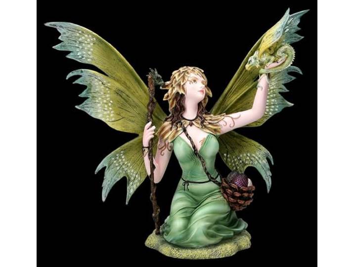 Figuren Shop GmbH Elfenfigur – Elarwen, Naturfee mit Drachen – handbemalte Fantasy-Deko (34,5 cm) – Tales of Aurelion Collection – Geschenkidee für Natur- & Fantasy-Fans