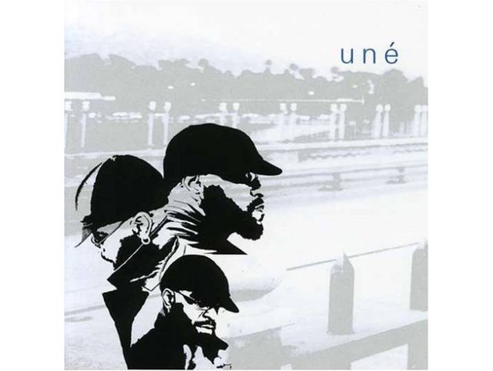 Une
