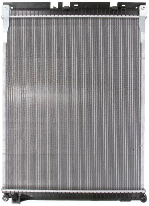 Kühler, Motorkühlung NISSENS 628763