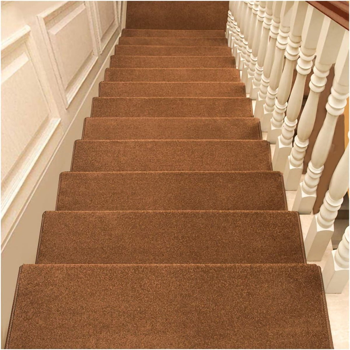 Bruine traptreden tapijten met hout gestreepte look - 26 x 75 cm
