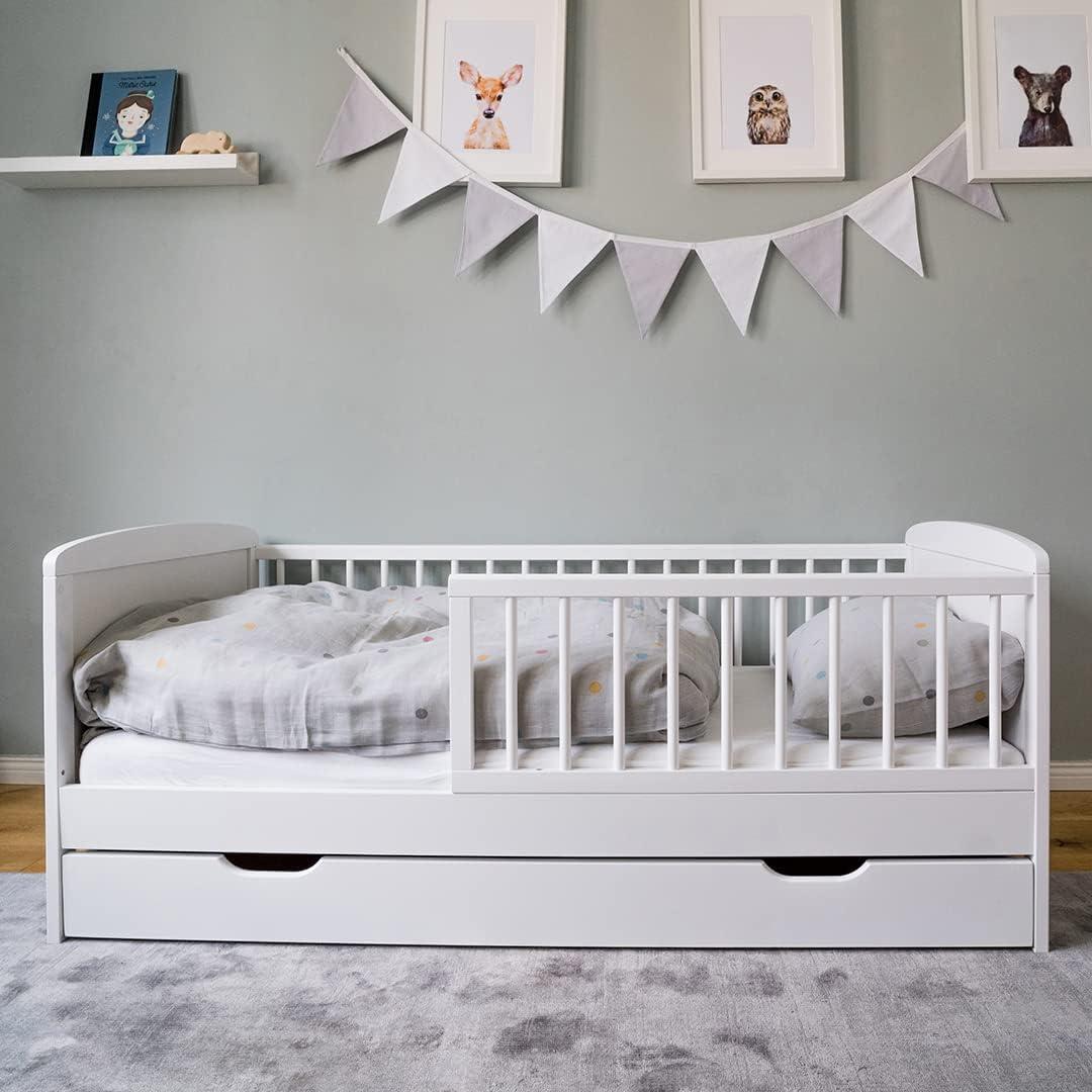 Kinderbett 70x140 cm in Weiß mit Schublade, Lattenrost und Rausfallschutz, Bettkasten, in Europa gefertigt, Juniorbett bis zum 6. Lebensjahr