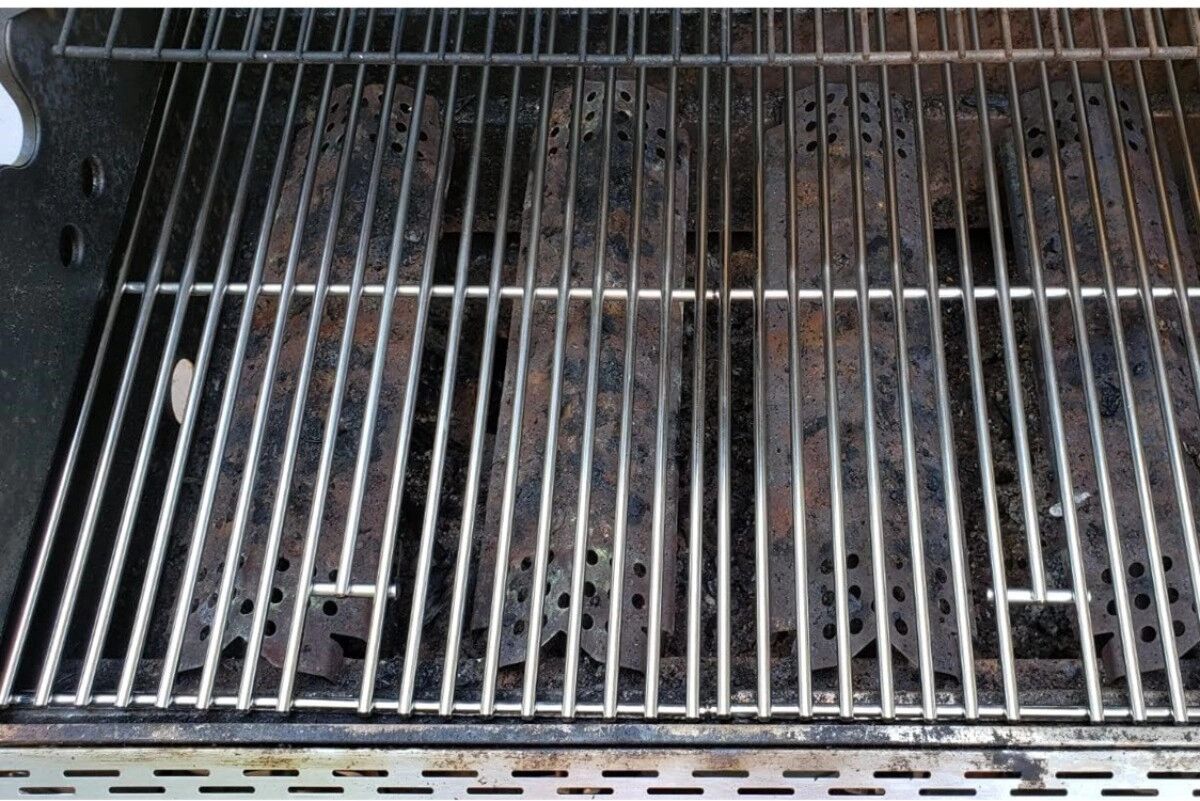 INF Ersatz- 201 Edelstahl-Grillroste 67x43.2x0.65cm, kompatibel mit Nexgrill, schwarz, Set mit 2