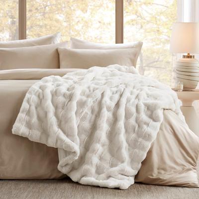 Madison Park Vivienne Faux Fur Throw