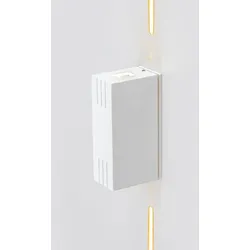 EVN Außergewöhnliche LED Wandleuchte 2-flg  weiß IP54 schickes warmweißes Lichtspiel