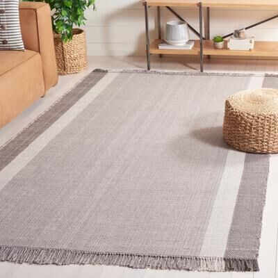 SAFAVIEH Flatweave Montauk Annabeth Fringed Cotton Area Rug