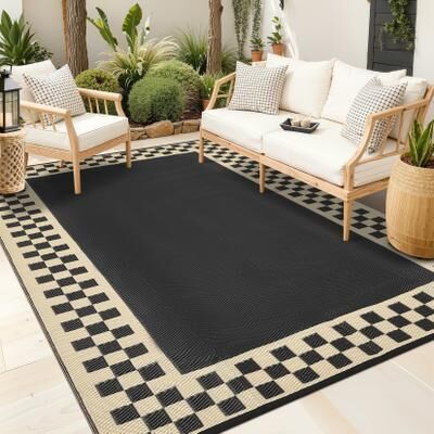 Garvee Checkered Edge Plastic Straw Outdoor Rug