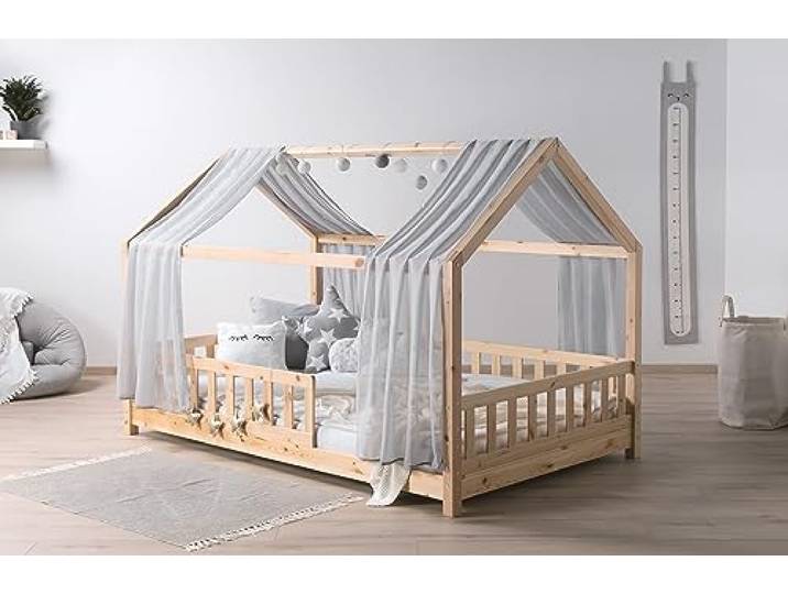 TiCAA Kinderbett Hausbett mit Tüll Kim inkl. Rolllattenrost