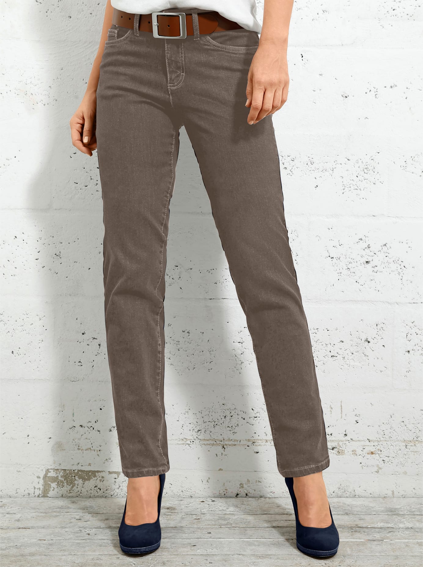 5-Pocket-Jeans INSPIRATIONEN, Damen, Gr. 225, Extrakurzgrössen, grau (taupe), 98% Baumwolle, 2% Elasthan, unifarben, lang, Jeans 5-Pocket-Jeans taupe 225, Extrakurzgrössen