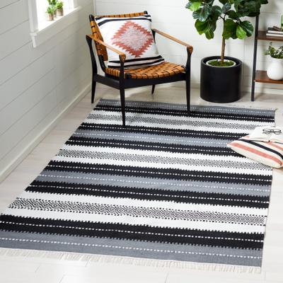 SAFAVIEH Striped Kilim Iside Boho Fringe Rug