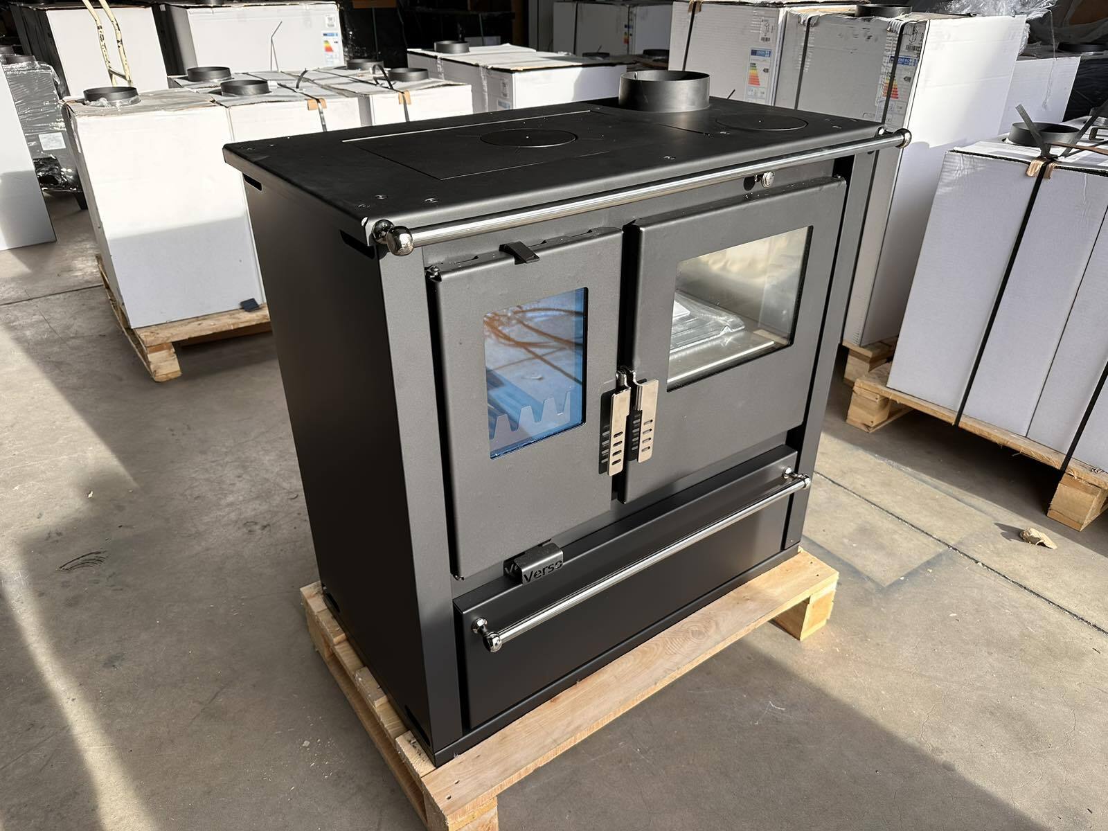 - Verso CS Plus Inox Küchenofen Kaminofen Holzherd 7.7 kW - Schwarze Seitenteile